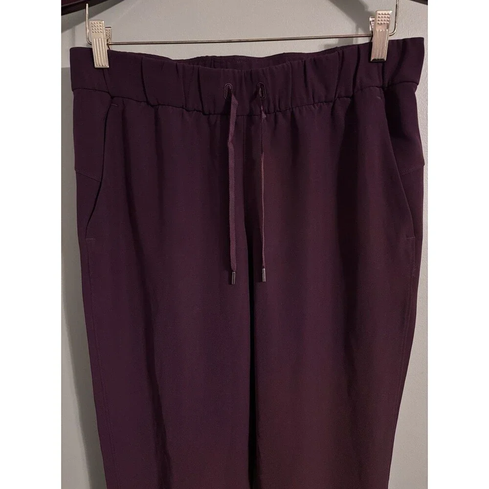 Lululemon On The Fly Jogger Pants Women's Size 8 Pockets Gym Active Athleisure